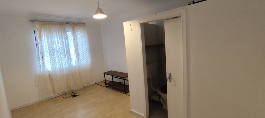 To Let 3 Bedroom Property for Rent in Rondebosch East Western Cape